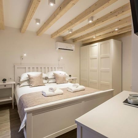 Cosmijeva Luxury Rooms Split Kültér fotó
